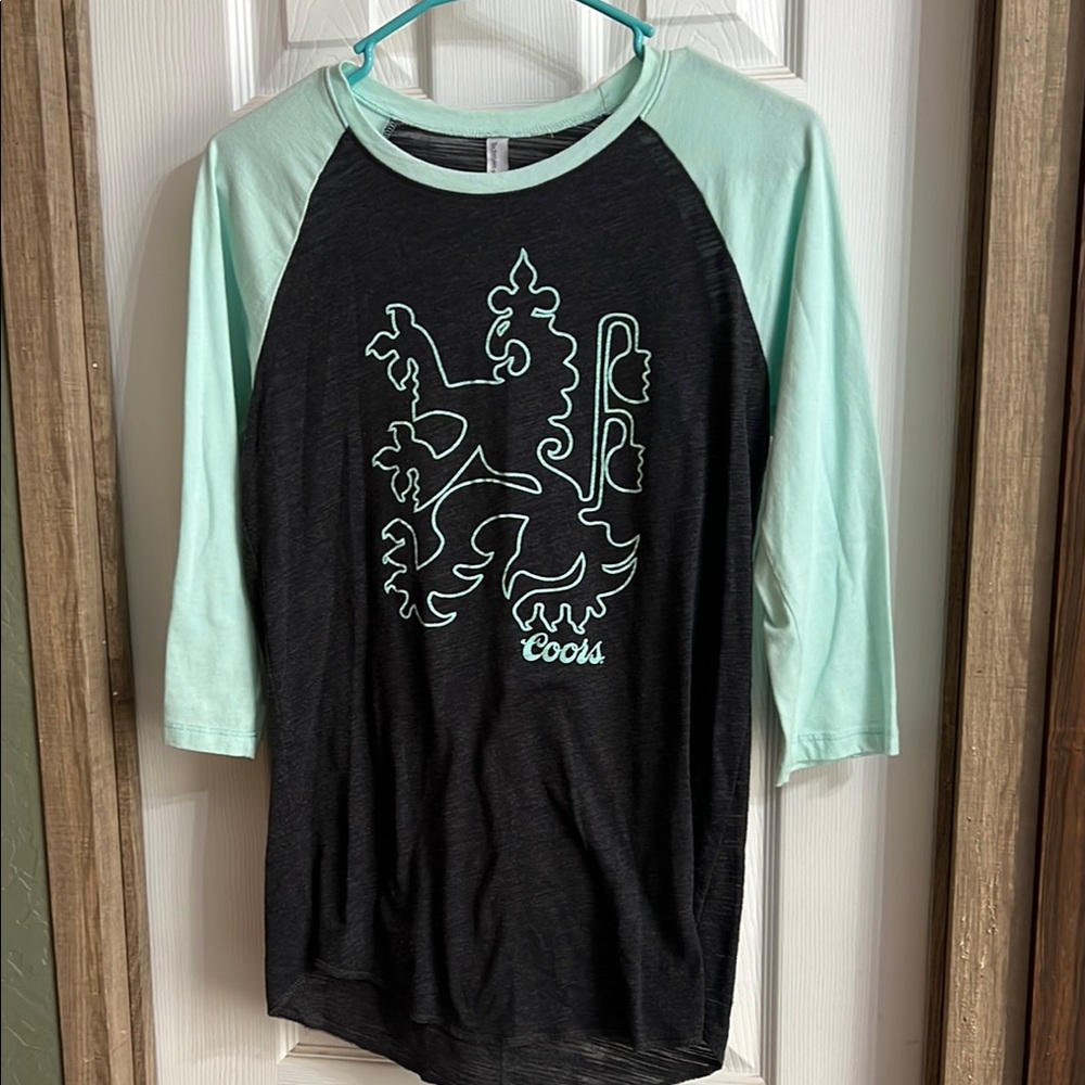 Buckle Black and Green Long Sleeve Tee